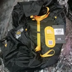 ステューシー Mountain Hardwear コラボ バックパックのサムネイル