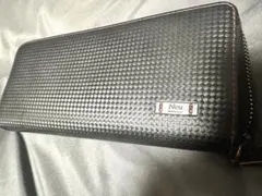 ノイインテレッセ カーボンレザーNeu Interesse ラウンドファスナー