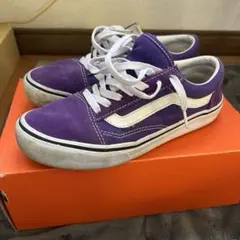 Item thumbnail for item 7c159147-ec68-4782-a2f4-1ea98215de83