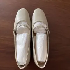 ローファーのサムネイル