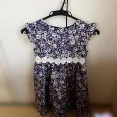 花柄ワンピースのサムネイル