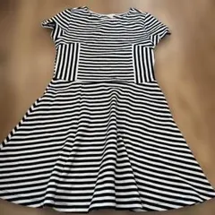 FOREVER 21 ボーダー柄 半袖ワンピース
