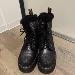 Dr. Martens 厚底ブーツ ファー付きのサムネイル