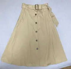 【セール中】GAP ベルト付き前ボタンAラインスカートのサムネイル