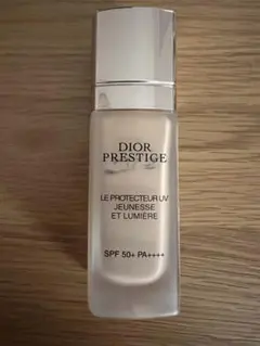 プレステージ ホワイト ル プロテクター UV ルミエール（BB）