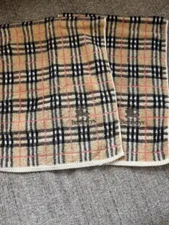 バーバリーフェイスタオル2枚　Burberrys タオル　ノバチェック　格安