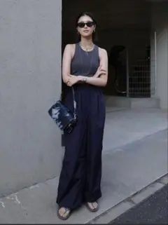 短期出品7/20まで‼️Tibi ネイビーサテンカーゴパンツ ドゥーズィエムクラス 短期出品7/20まで‼️Tibi ネイビーサテンカーゴパンツ ドゥーズィエム