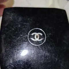 CHANELアイシャドー２色