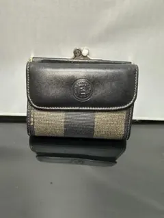 FENDI コンパクトがま口財布　使用感あり