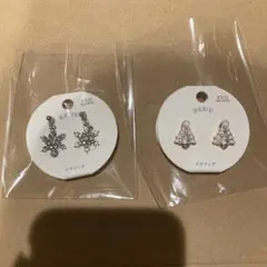 スリーコインズ　イヤリング　2種セット　雪の結晶　クリスマスツリー