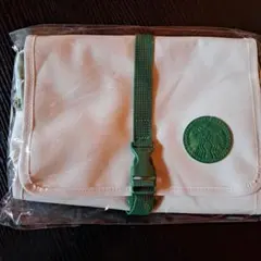 スターバックス トラベルポーチ クリーム色 2025福袋