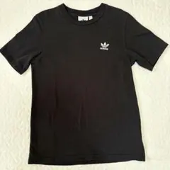 adidas 黒 Tシャツ XSサイズ　トレフォイルのサムネイル
