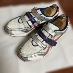 Item thumbnail for item 3f4bb645-f472-4512-b8ae-ad16335960c3