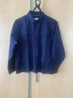 ネイビー ボタン付きシャツジャケット