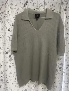 H&M スキッパー ニットポロ 春夏のサムネイル