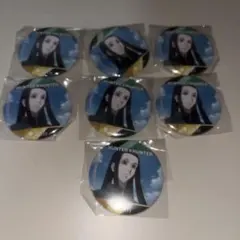 イルミ　缶バッジ7個セット