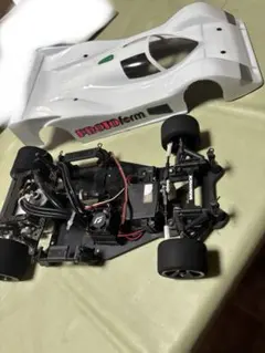 KAWADA ホビーラジコンカー カーボン製シャーシのサムネイル