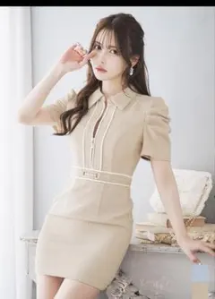 ジュエルズ　ドレス　襟付き