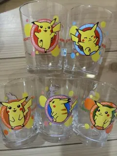 ピカチュウ♫初代レトログラス3セット！！ - メルカリ