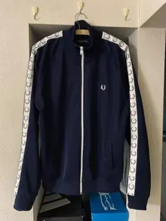 FRED PERRY トラックジャケット ネイビーのサムネイル