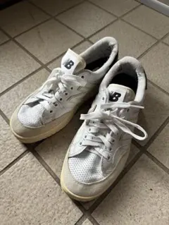 New Balance スニーカー ホワイト×ブラック　24.5のサムネイル