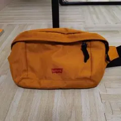 Levi's ボディバッグ マスタードイエロー