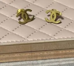CHANEL ピアス　ゴールド