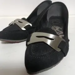 ローヒール　パンプス　黒　22、5