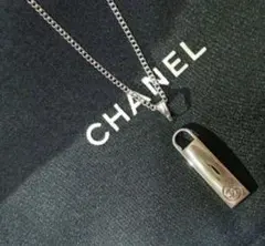 【正規 未使用】CHANELココマーク刻印CC銀色チャーム/ネックレスチェーン