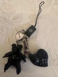 PRADA ブラック レザー キーホルダー