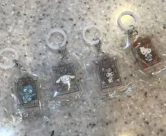 はま寿司　サンリオ　キティ　つながるめじるしチャーム　新品 めじるしアクセサリー