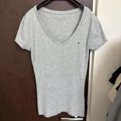 TOMMY HILFIGER グレー Vネック Tシャツ XS