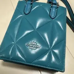 COACH キルティング ショルダーバッグ ターコイズブルー - メルカリ
