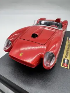 Ferrari 250 Testa Rossa 330 ミニカー1/18 - メルカリ