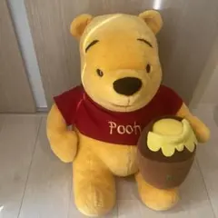 大きな　クマのプーさん　ぬいぐるみ　ハチミツの壺付き