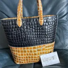 クロコダイル風トートバッグ 本革エナメル仕上げ