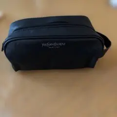 イブサンローランポーチのサムネイル
