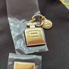 新品未使用　CHANEL シャネル　ホリデー　1点チャームのみ　ノベルティ