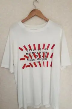 3940【希少人気・美品】イタリア製 メゾンマルジェラ カレンダーロゴ Tシャツ 3940【希少人気・美品】イタリア製 メゾンマルジェラ カレンダーロゴ T