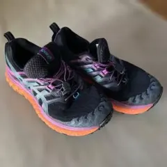 Item thumbnail for item 3aaabd93-5d5c-4fad-bc7a-365c15b913bb