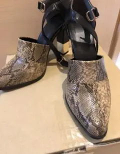 美品FLAG-Jパンプスのサムネイル