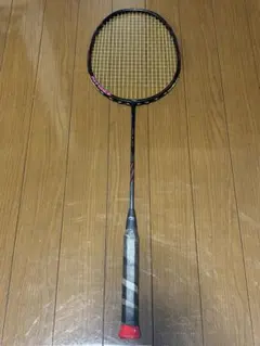 【美品】LI-NING AXFORCE 80 4U G5のサムネイル