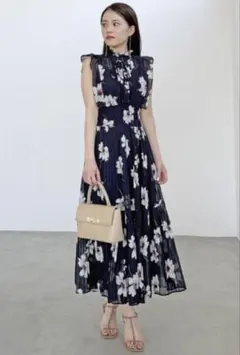 超美品】SNIDEL Sustainable 20周年 ワンピース ネイビー - メルカリ