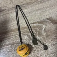 Q-pot. ハロウィン マカロン ネックレス　色移りあり　状態良い　最安値のサムネイル