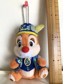 ディズニー・イースター 2018 デール　ぬいぐるみ　キーチェーン　バッジ