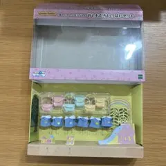 森の楽しいようちえん　おともだちいっぱいセット　服と小物