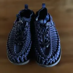 KEEN UNEEK HT 8.5 【26.5】ネイビー