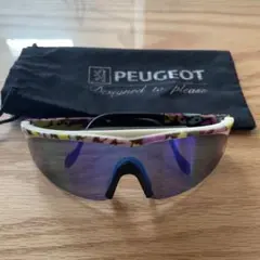 Item thumbnail for item e15eeaaa-c585-430f-8c89-2d1ea230be61