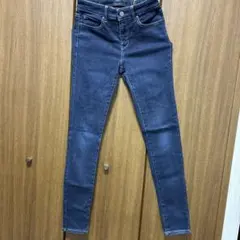 ユニクロウルトラストレッチ、ミドルサイズ、ダークブルー スキニーデニム