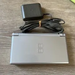 ニンテンドーDS Lite シルバー 本体 ACアダプター付き